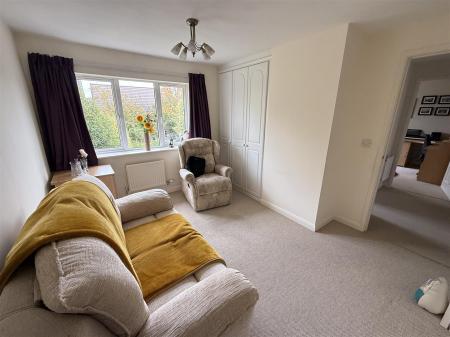 4 bedroom Detached house for sale in Blueberry Way, Woodville, Swadlincote