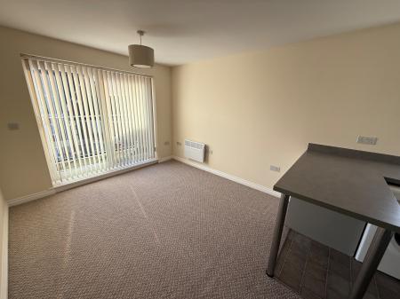 1 bedroom Flat to let in Saw Mill Way, Staffordshire, Burton upon Trent, DE14