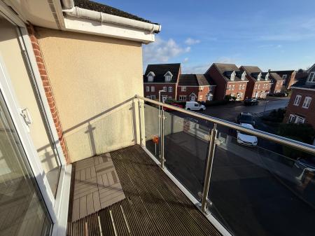 1 bedroom Flat to let in Saw Mill Way, Staffordshire, Burton upon Trent, DE14