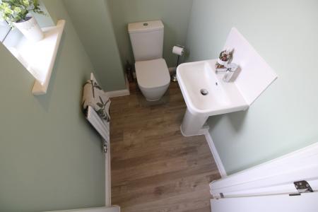 3 bedroom Detached house to let in Thorneywood Road, Staffordshire, Drakelow, DE15