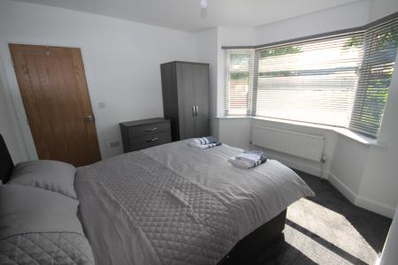 1 bedroom House share to let in Jackson Avenue, Stretton, DE13
