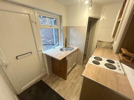 1 bedroom Apartment to let in Uxbridge Street, Burton upon Trent, DE14