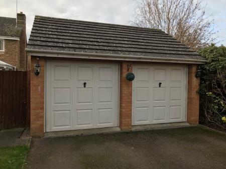 4 bedroom Detached house to let in Forest Edge Way, Staffordshire, Burton upon Trent, DE13