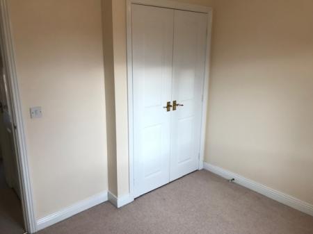 4 bedroom Detached house to let in Forest Edge Way, Staffordshire, Burton upon Trent, DE13