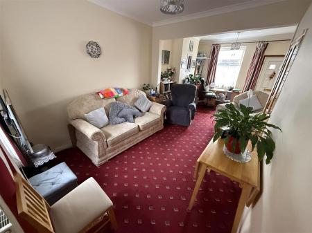 3 bedroom Terraced House for sale in Thornley Street, Burton-On-Trent
