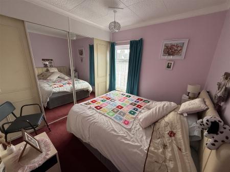 3 bedroom Terraced House for sale in Thornley Street, Burton-On-Trent