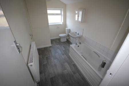 2 bedroom House to let in Branston Road, Burton upon Trent, DE14