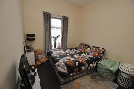 3 bedroom End of terrace house for sale in Shobnall Road, Burton-On-Trent