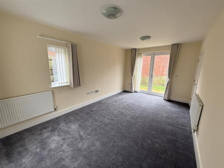 3 bedroom Detached house for sale in Bath Road, Castle Gresley, Swadlincote