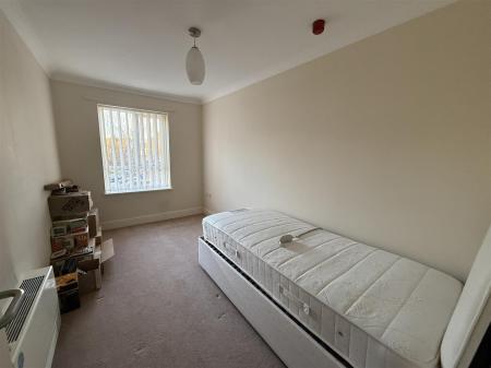 2 bedroom Apartment for sale in All Saints Road, Burton-On-Trent