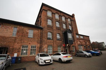 Tiger Court, Staffordshire, Burton upon Trent, DE14