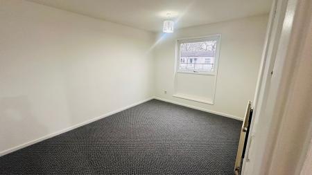 3 bedroom Terraced House to let in Hayle, Staffordshire, Tamworth, B77