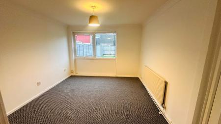 3 bedroom Terraced House to let in Hayle, Staffordshire, Tamworth, B77