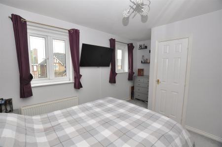3 bedroom Semi-detached house for sale in Bramling Cross Road, Burton-On-Trent