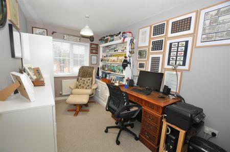 3 bedroom Detached house for sale in Wetherel Road, Burton-On-Trent