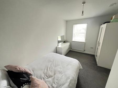 2 bedroom House to let in Shobnall Road, Burton upon Trent, DE14