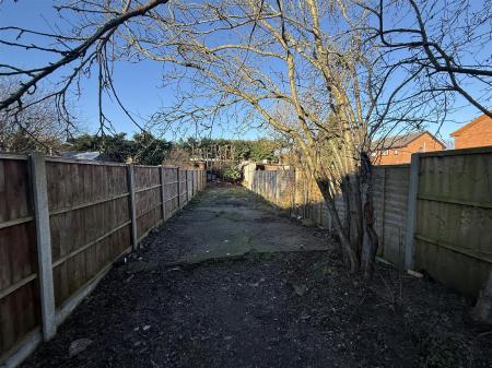 2 bedroom Terraced House for sale in Blackpool Street, Burton-On-Trent