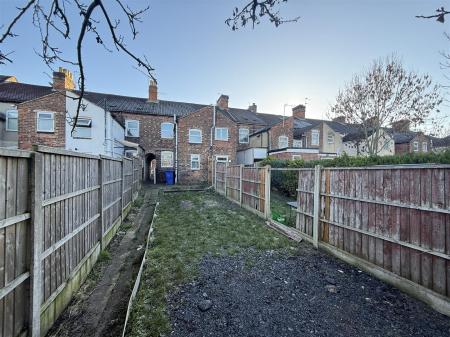 2 bedroom Terraced House for sale in Blackpool Street, Burton-On-Trent