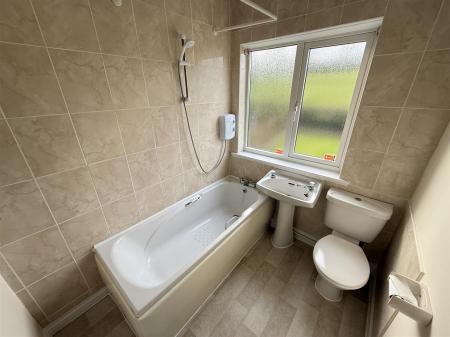 2 bedroom Semi-detached house for sale in Main Street, Tatenhill