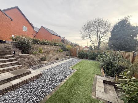 4 bedroom Detached house for sale in Fern Tree Walk, Off Forest Road, Burton On Trent
