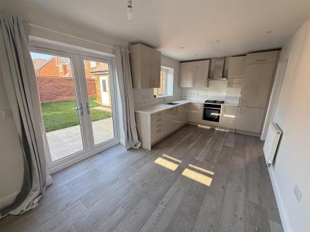 3 bedroom Property for sale in Hill Crest Road, Branston, Near Tatenhill