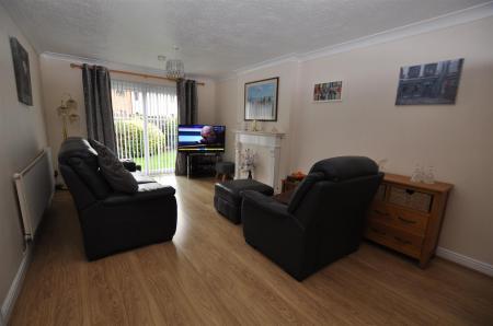 2 bedroom Apartment for sale in Jennings Way, Burton-On-Trent