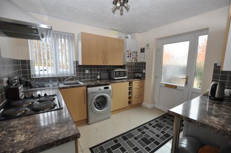 2 bedroom Apartment for sale in Jennings Way, Burton-On-Trent