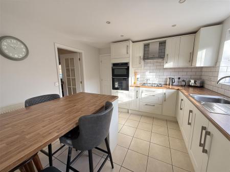 4 bedroom Detached house for sale in Blueberry Way, Woodville, Swadlincote