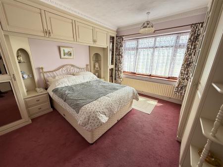 2 bedroom Detached bungalow for sale in Anslow Lane, Rolleston-On-Dove, Burton-On-Trent