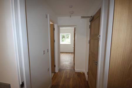 1 bedroom Flat to let in Waterloo Street, Staffordshire, Burton upon Trent, DE14