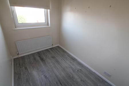 2 bedroom Semi-detached house to let in The Grange, Staffordshire, Burton upon Trent, DE14