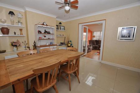 3 bedroom Town house for sale in Park Lane, Tutbury, Burton-On-Trent