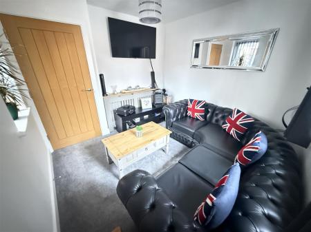 2 bedroom Town house for sale in Guild Terrace, Burton-On-Trent