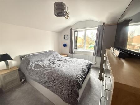 2 bedroom Town house for sale in Guild Terrace, Burton-On-Trent