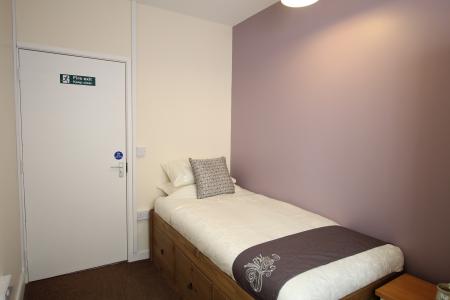 Borough Road, Burton upon Trent, DE14