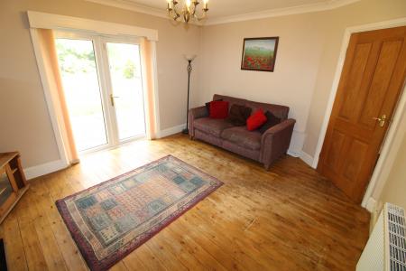 3 bedroom Detached house to let in Craythorne Road, Burton Upon Trent, Stretton, DE13