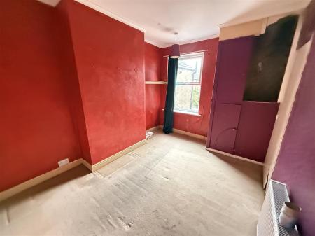 3 bedroom Terraced House for sale in Anglesey Road, Burton-On-Trent