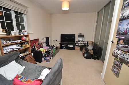 1 bedroom Apartment for sale in Salford Way, Church Gresley, Swadlincote
