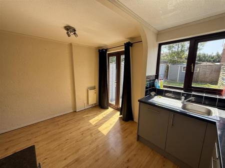 2 bedroom Town house for sale in The Shie'ling, Hatton, Derby