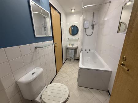2 bedroom Town house for sale in The Shie'ling, Hatton, Derby