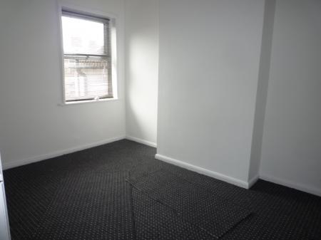 2 bedroom Terraced House to let in St Pauls Street, Staffordshire, Burton upon Trent, DE14