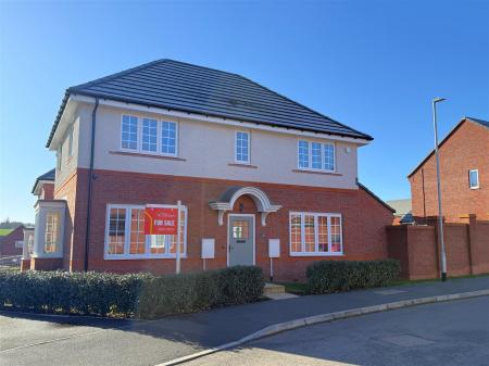 4 bedroom Detached house for sale in Moore Road, Anslow, Burton-On-Trent
