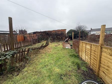 3 bedroom Terraced House for sale in Goodman Street, Burton-On-Trent