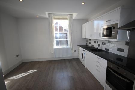 1 bedroom Flat to let in High Street, Burton Upon Trent, Tutbury, DE13