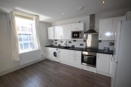 1 bedroom Flat to let in High Street, Burton Upon Trent, Tutbury, DE13