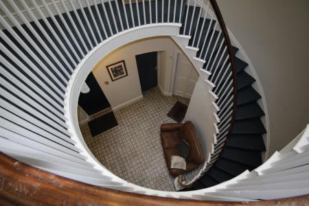 1 bedroom Flat to let in High Street, Burton Upon Trent, Tutbury, DE13