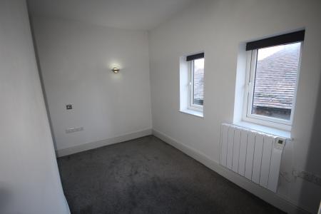 1 bedroom Flat to let in High Street, Burton Upon Trent, Tutbury, DE13