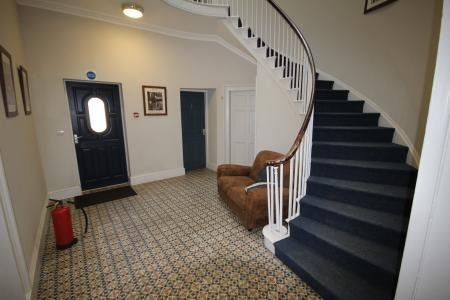 1 bedroom Flat to let in High Street, Burton Upon Trent, Tutbury, DE13