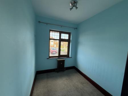 3 bedroom Semi-detached house for sale in Stanton Road, Burton-On-Trent