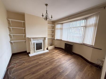 3 bedroom Semi-detached house for sale in Stanton Road, Burton-On-Trent